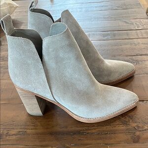 Dolce Vita Light Gray Suede Scalloped Ankle Booties